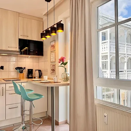 Im Seepark Mit Balkon Und Infrarotsauna Sellin (Rugen)